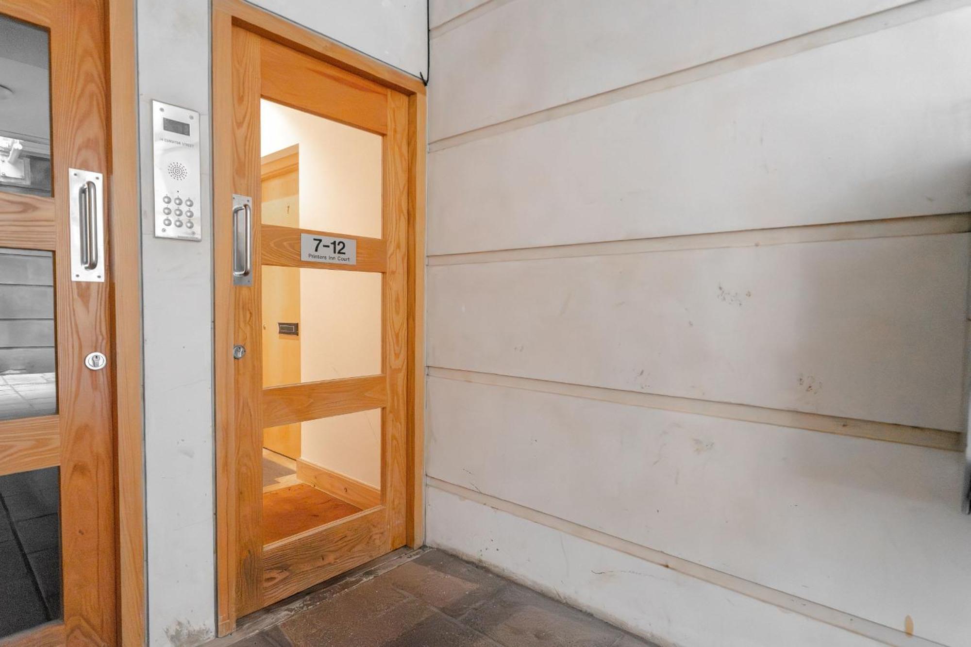 Holborn - 2Br Near Covent Garden -Cityapartmentstay ロンドン エクステリア 写真