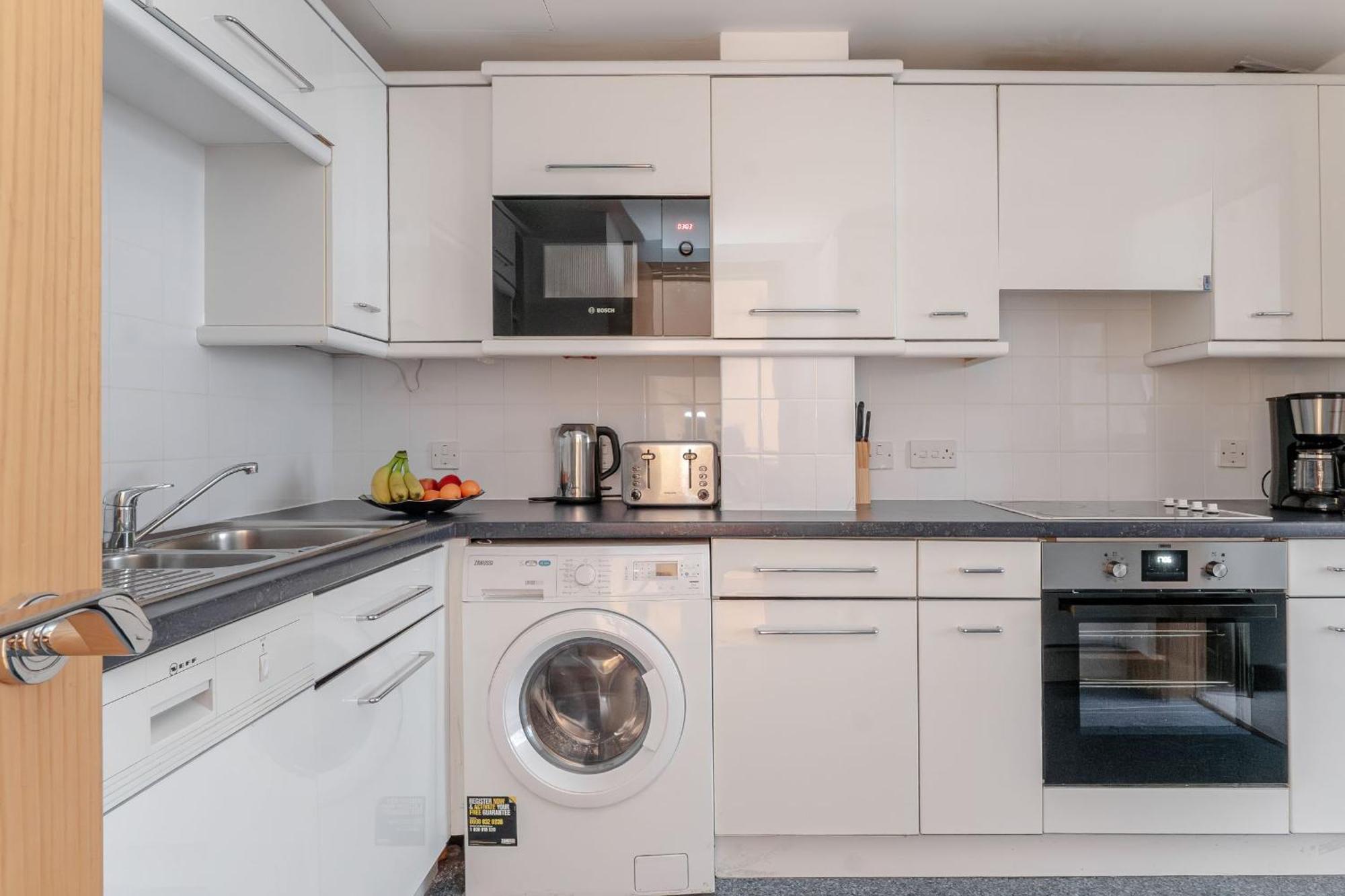 Holborn - 2Br Near Covent Garden -Cityapartmentstay ロンドン エクステリア 写真