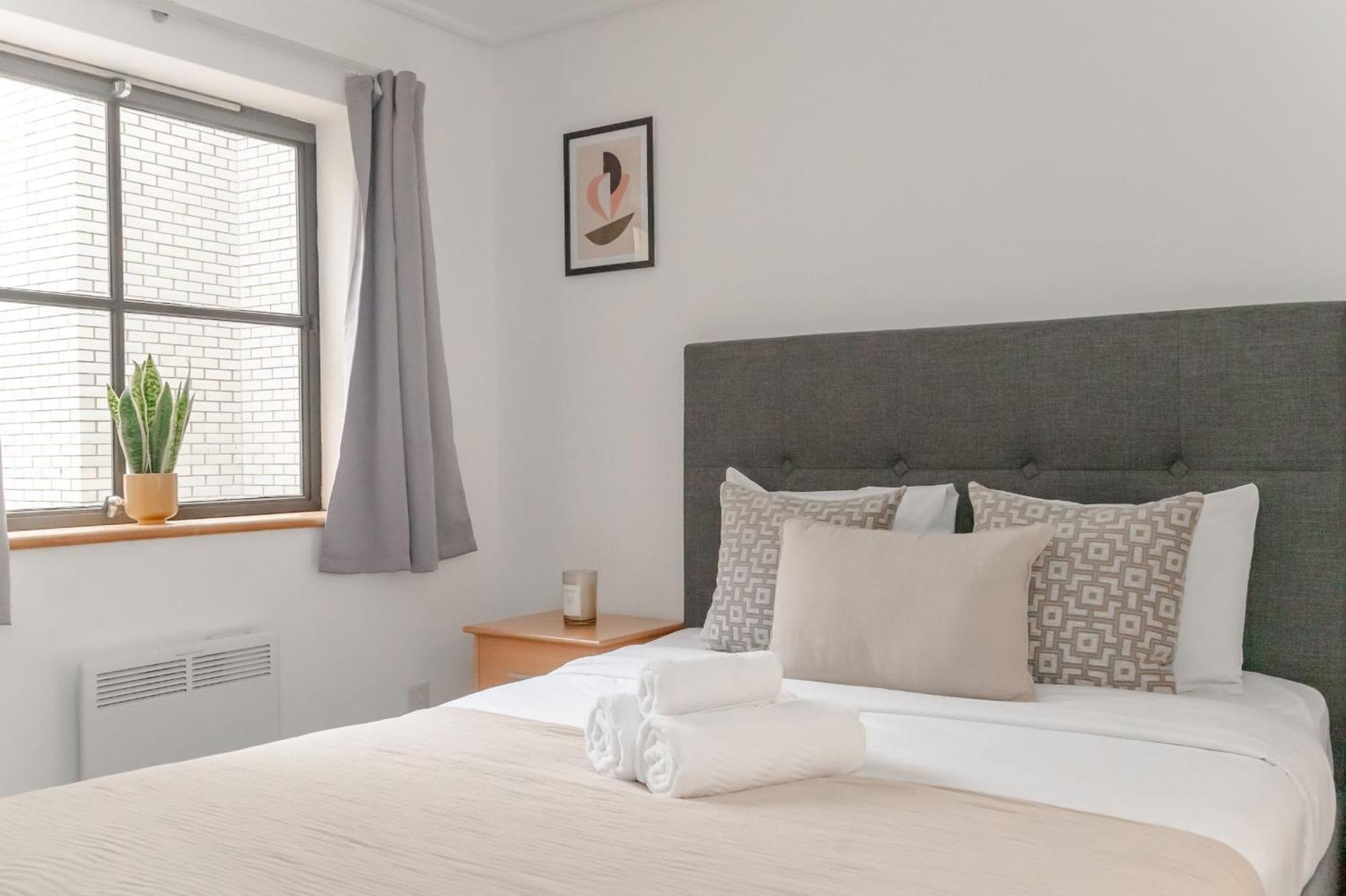 Holborn - 2Br Near Covent Garden -Cityapartmentstay ロンドン エクステリア 写真