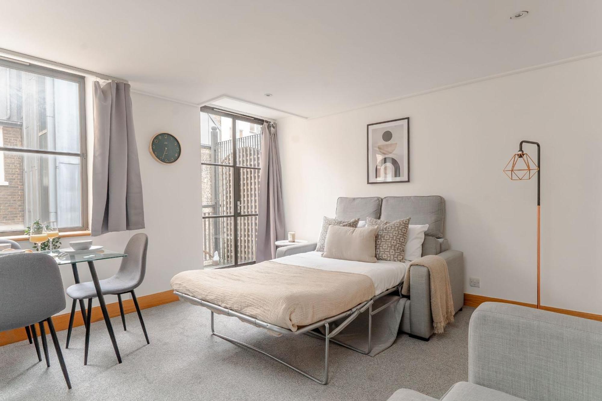 Holborn - 2Br Near Covent Garden -Cityapartmentstay ロンドン エクステリア 写真